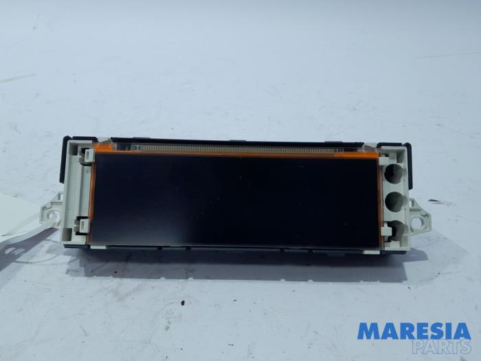 Begagnade Innerdisplay Citroen Jumpy (G9) 2.0 HDiF 16V 125 Pris € 60,50 Inklusive moms erbjuds av Maresia Parts
