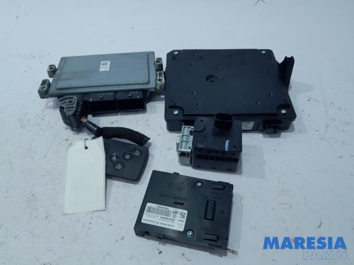 Used Engine management computer Renault Scénic III (JZ) 2.0 16V CVT Price € 315,00 Margin scheme offered by Maresia Parts