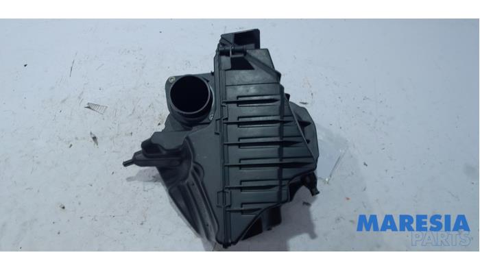 Gebrauchte Luftfiltergehäuse Renault Scénic III (JZ) 2.0 16V CVT Preis € 39,95 Margenregelung angeboten von Maresia Parts
