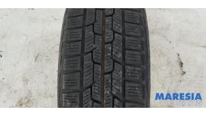 Used Tyre Renault Clio III Estate/Grandtour (KR) 1.2 16V 75 Price € 17,00 Margin scheme offered by Maresia Parts