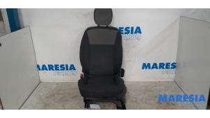 Used Seat, left Renault Clio III Estate/Grandtour (KR) 1.2 16V 75 Price € 85,00 Margin scheme offered by Maresia Parts