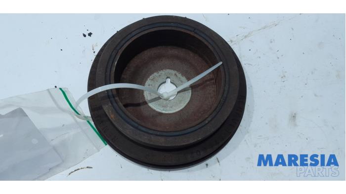Gebrauchte Kurbelwelle Riemenscheibe Renault Twingo (C06) 1.2 16V Preis € 20,00 Margenregelung angeboten von Maresia Parts