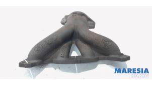 Used Exhaust manifold Renault Twingo (C06) 1.2 16V Price € 50,00 Margin scheme offered by Maresia Parts