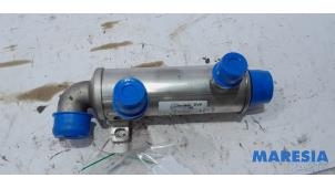 Used Heat exchanger Peugeot 5008 I (0A/0E) 1.6 HDiF 16V Price € 50,00 Margin scheme offered by Maresia Parts