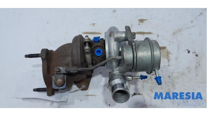 Używane Turbo Renault Clio III (BR/CR) 1.2 16V TCe 100 Cena € 157,50 Procedura marży oferowane przez Maresia Parts