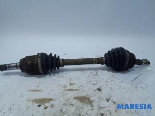 Used Front drive shaft, left Alfa Romeo MiTo (955) 1.3 JTDm 16V Eco Price € 40,00 Margin scheme offered by Maresia Parts