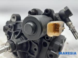 Used Mechanical fuel pump Renault Megane IV Estate (RFBK) 1.5 Energy dCi 110 Price € 157,50 Margin scheme offered by Maresia Parts