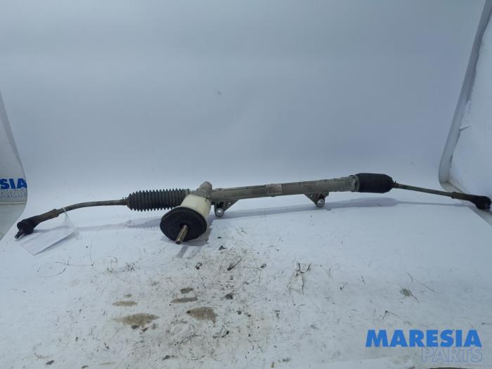Begagnade Styrbox Renault Clio III Estate/Grandtour (KR) 1.2 16V 75 Pris € 131,25 Marginaltabell erbjuds av Maresia Parts