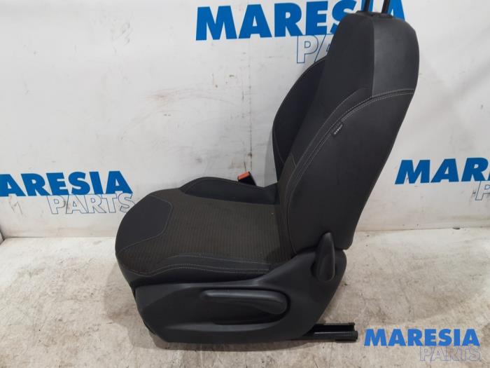 Seat, left from a Citroën C3 (SC) 1.6 HDi 92 2012
