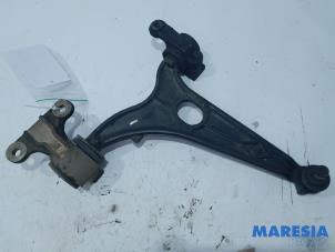Used Front lower wishbone, right Peugeot Expert (G9) 1.6 HDi 90 Price € 30,25 Inclusive VAT offered by Maresia Parts