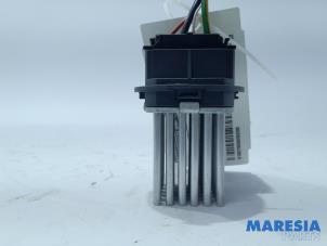 Usagé Résistance chauffage Citroen C3 (SC) 1.6 HDi 92 Prix € 25,00 Règlement à la marge proposé par Maresia Parts