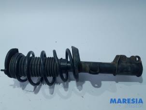 Used Front shock absorber rod, right Fiat Doblo Cargo (263) 1.3 D Multijet Price € 78,65 Inclusive VAT offered by Maresia Parts
