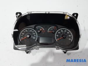 Used Instrument panel Fiat Doblo Cargo (263) 1.3 D Multijet Price € 90,75 Inclusive VAT offered by Maresia Parts
