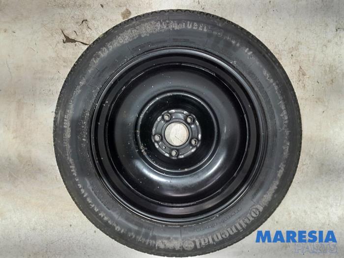 Space-saver spare wheel from a Peugeot 308 (L3/L8/LB/LH/LP) 1.6 BlueHDi 120 2014