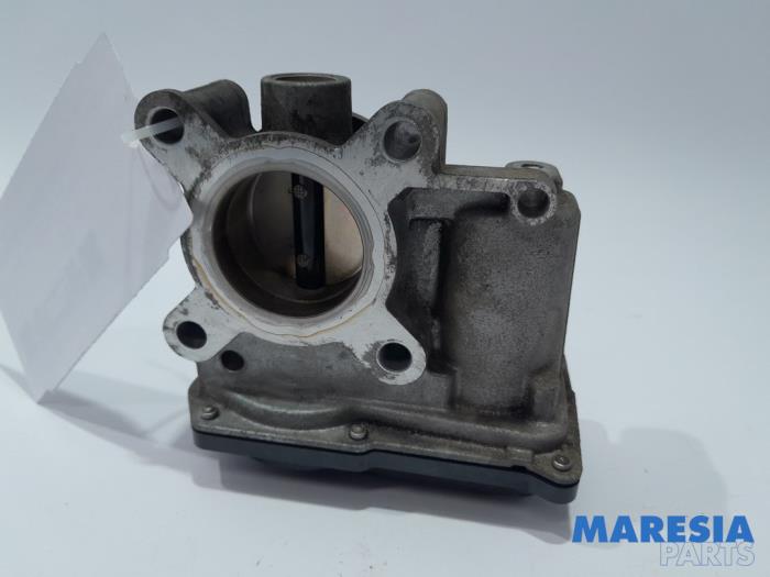 Gebrauchte Drosselklappengehäuse Renault Scénic III (JZ) 1.2 16V TCe 130 Preis € 29,99 Margenregelung angeboten von Maresia Parts