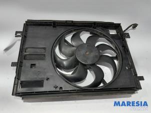 Used Fan motor Peugeot 308 (L3/L8/LB/LH/LP) 1.6 BlueHDi 120 Price € 60,50 Inclusive VAT offered by Maresia Parts