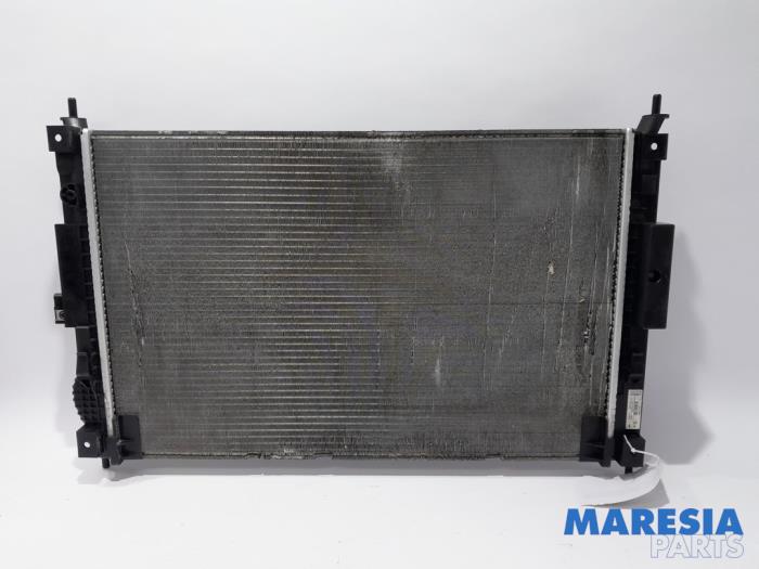 Usagé Radiateur Peugeot 308 (L3/L8/LB/LH/LP) 1.6 BlueHDi 120 Prix € 60,50 Prix TTC proposé par Maresia Parts