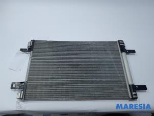 Usados Condensador de aire acondicionado Peugeot 308 (L3/L8/LB/LH/LP) 1.6 BlueHDi 120 Precio € 60,50 IVA incluido ofrecido por Maresia Parts