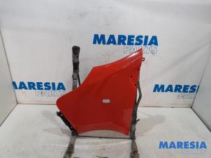 Used Front wing, left Renault Trafic (1FL/2FL/3FL/4FL) 1.6 dCi 90 Price € 152,46 Inclusive VAT offered by Maresia Parts