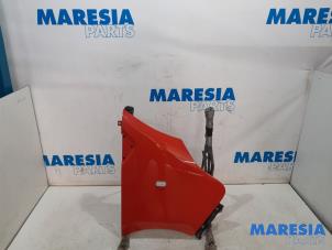 Used Front wing, right Renault Trafic (1FL/2FL/3FL/4FL) 1.6 dCi 90 Price € 158,81 Inclusive VAT offered by Maresia Parts