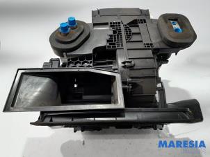 Used Heater housing Renault Wind (EN/E4) 1.2 16V GT TCE eco2 Price € 183,75 Margin scheme offered by Maresia Parts