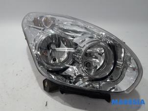 Used Headlight, right Fiat Doblo Cargo (263) 1.4 T-Jet 16V Price € 90,75 Inclusive VAT offered by Maresia Parts