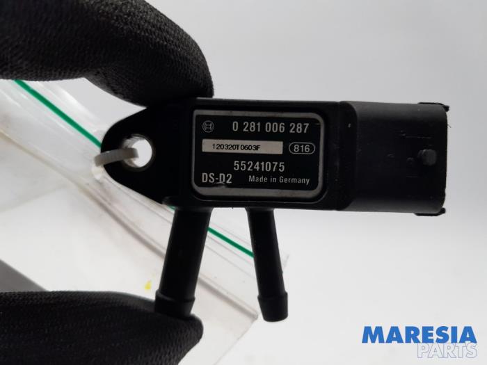 Auspuff Temperatursensor van een Fiat Doblo Cargo (263) 1.3 D Multijet 2012