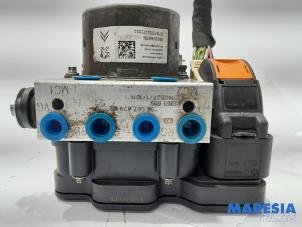 Used ABS pump Peugeot 308 (L3/L8/LB/LH/LP) 1.6 BlueHDi 120 Price € 158,81 Inclusive VAT offered by Maresia Parts