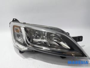 Used Headlight, right Citroen Jumper (U9) 2.2 HDi 130 Price € 222,34 Inclusive VAT offered by Maresia Parts
