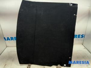 Used Boot mat Renault Megane III Grandtour (KZ) 1.2 16V TCE 115 Price € 49,95 Margin scheme offered by Maresia Parts