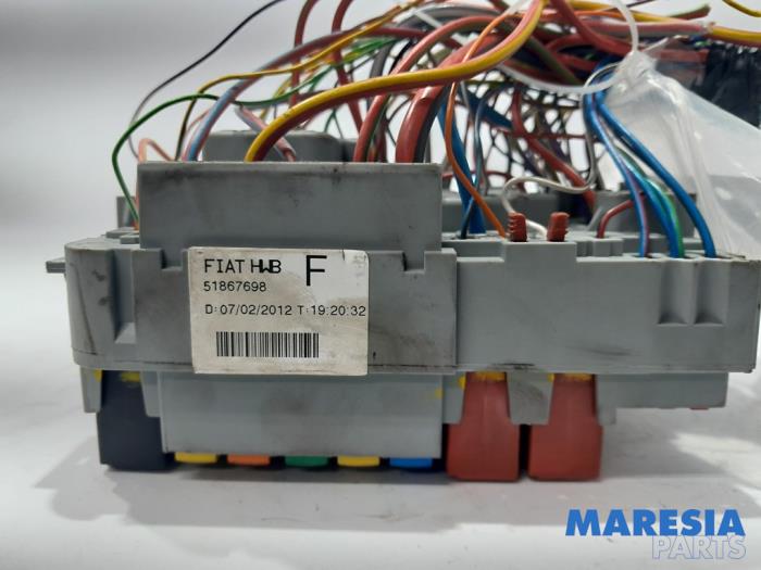 Fuse box Fiat Doblo Cargo 1.4 TJet 16V 5186769800 DELPHI