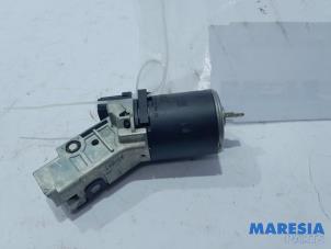 Used Ignition switch Peugeot 308 (L3/L8/LB/LH/LP) 1.6 BlueHDi 120 Price € 36,29 Inclusive VAT offered by Maresia Parts
