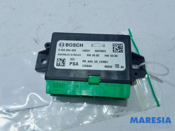 Begagnade PDC-modul Peugeot 308 (L3/L8/LB/LH/LP) 1.6 BlueHDi 120 Pris € 42,35 Inklusive moms erbjuds av Maresia Parts