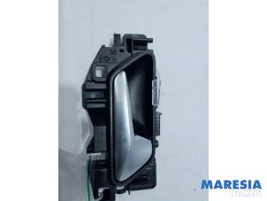 Used Front door handle 4-door, right Peugeot 308 (L3/L8/LB/LH/LP) 1.6 BlueHDi 120 Price € 20,00 Margin scheme offered by Maresia Parts