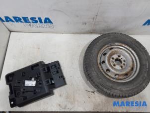 Gebrauchte Wagenheber Set + Reserverad Citroen Jumper (U9) 2.2 HDi 130 Preis € 190,58 Mit Mehrwertsteuer angeboten von Maresia Parts