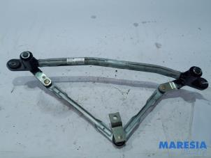 Used Wiper mechanism Fiat Doblo Cargo (263) 1.4 T-Jet 16V Price € 48,40 Inclusive VAT offered by Maresia Parts