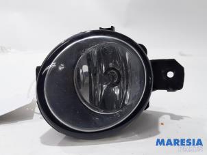 Used Fog light, front right Renault Wind (EN/E4) 1.2 16V GT TCE eco2 Price € 10,00 Margin scheme offered by Maresia Parts
