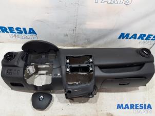 Used Airbag set + dashboard Renault Clio IV Estate/Grandtour (7R) 0.9 Energy TCE 90 12V Price € 299,00 Margin scheme offered by Maresia Parts