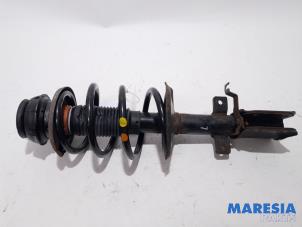 Used Front shock absorber rod, left Renault Wind (EN/E4) 1.2 16V GT TCE eco2 Price € 50,00 Margin scheme offered by Maresia Parts