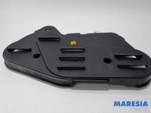Used Timing cover Citroen Jumper (U9) 2.2 HDi 130 Price € 36,30 Inclusive VAT offered by Maresia Parts
