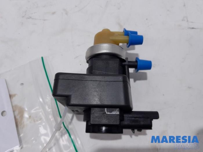 Usagé Régulateur pression turbo Peugeot 3008 I (0U/HU) 1.6 16V THP 150 Prix € 25,00 Règlement à la marge proposé par Maresia Parts