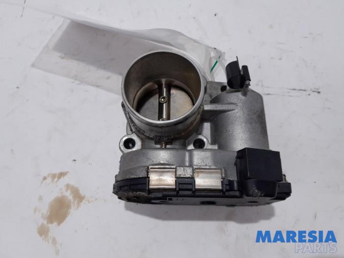 Używane Przepustnica Lancia Delta (844) 1.4 MultiAir 16V Cena € 75,00 Procedura marży oferowane przez Maresia Parts