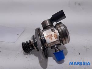 Used Mechanical fuel pump Renault Captur (2R) 1.3 TCE 150 16V Price € 162,75 Margin scheme offered by Maresia Parts