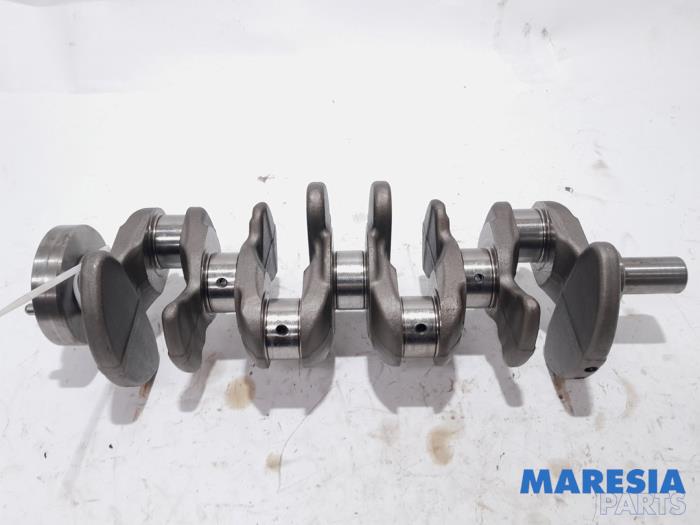 Usagé Vilebrequin Renault Captur I (2R) 1.3 TCE 150 16V Prix € 273,00 Règlement à la marge proposé par Maresia Parts