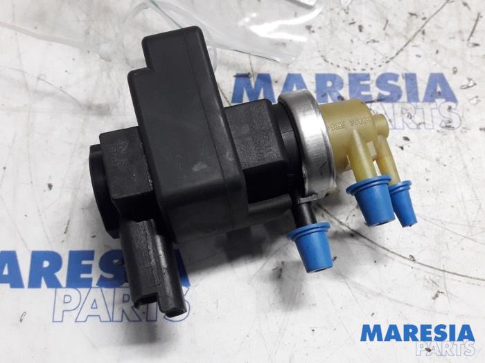 Usagé Régulateur pression turbo Peugeot 508 SW (8E/8U) 1.6 THP 16V Prix € 25,00 Règlement à la marge proposé par Maresia Parts