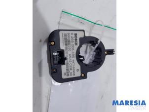 Usagé Capteur angle de braquage Citroen C4 Grand Picasso (UA) 2.0 16V Autom. Prix € 35,00 Règlement à la marge proposé par Maresia Parts