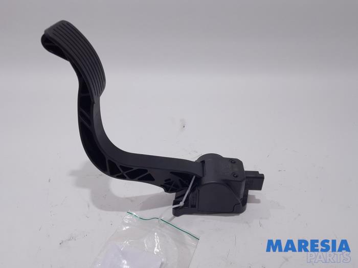 Begagnade Gaspedalsensor Citroen C4 Grand Picasso (UA) 2.0 16V Autom. Pris € 30,00 Marginaltabell erbjuds av Maresia Parts