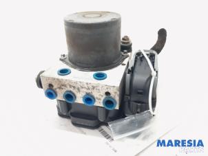 Usagé Pompe ABS Citroen Jumper (U9) 2.2 HDi 130 Prix € 444,68 Prix TTC proposé par Maresia Parts