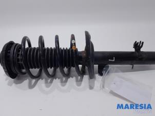 Used Front shock absorber rod, left Peugeot 2008 (CU) 1.6 HDiF 16V Price € 50,00 Margin scheme offered by Maresia Parts