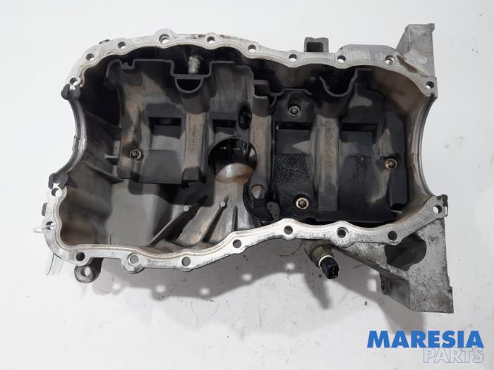 Gebrauchte Ölwanne Renault Clio III (BR/CR) 1.6 16V Preis € 40,00 Margenregelung angeboten von Maresia Parts